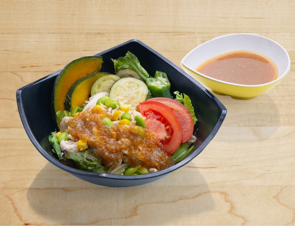 蒸し鶏のおろしサラダ